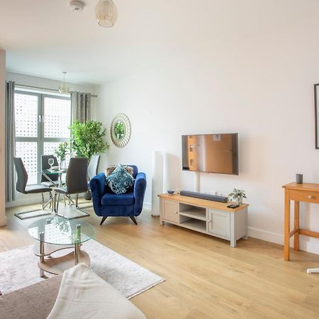 1 Bed Apartment - Redhill Central, Surrey, Gatwick #2 Extérieur photo