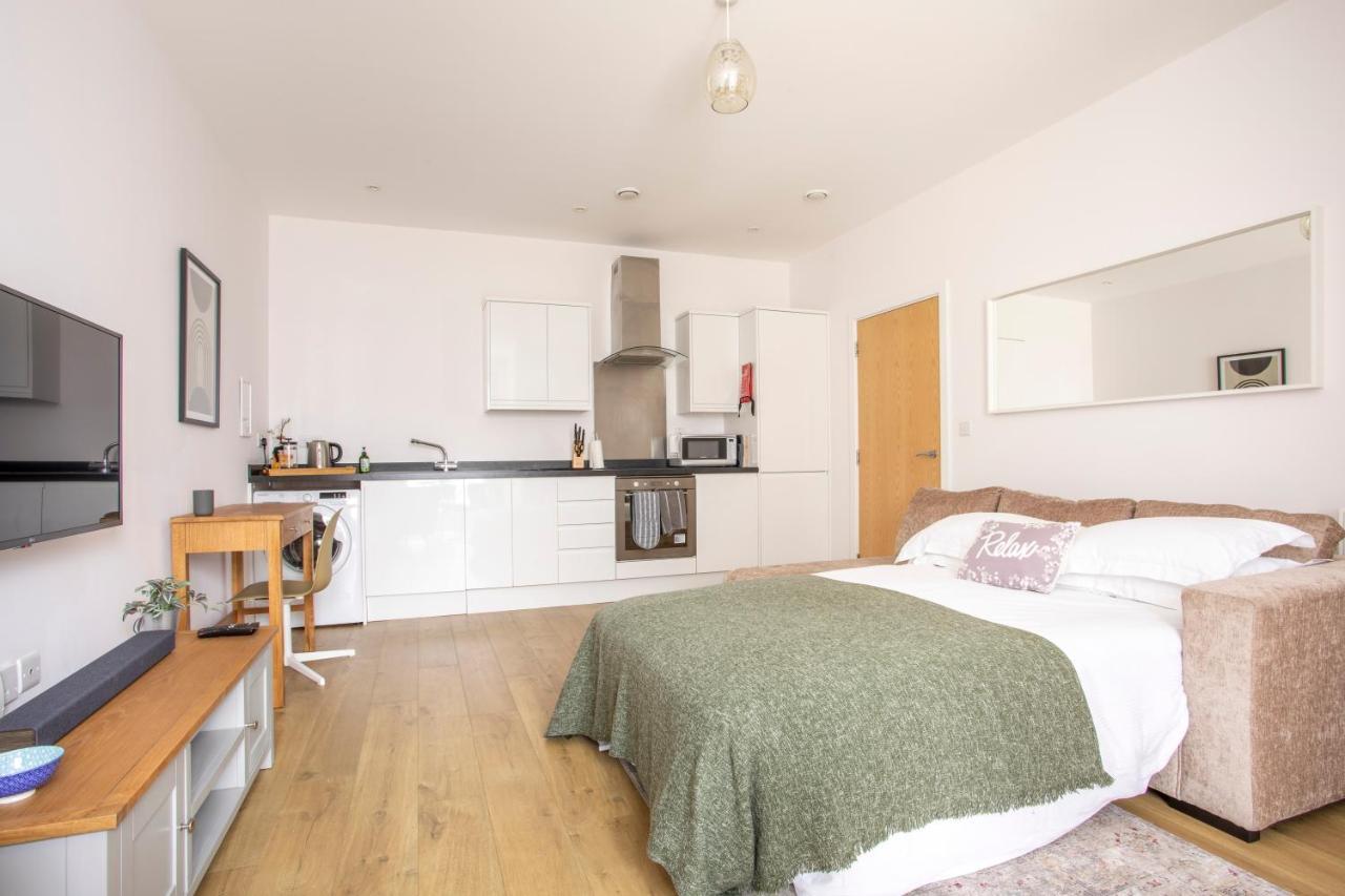 1 Bed Apartment - Redhill Central, Surrey, Gatwick #2 Extérieur photo